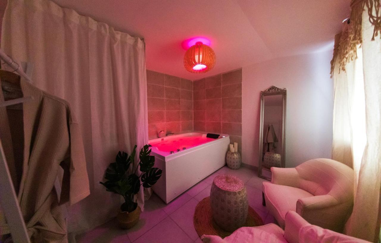 Le Bali Spa Maison Avec Jardin Proche Tours Centre Saint-Pierre-des-Corps Luaran gambar